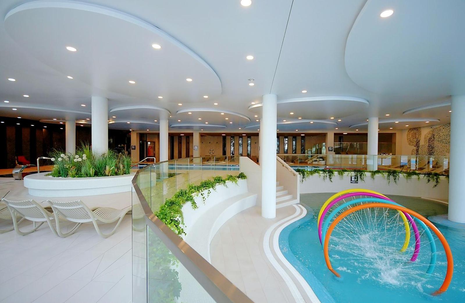 Apartament Lux I , Kolobrzeg Aqua Polanki , Baseny , Sauny , Silownia Экстерьер фото